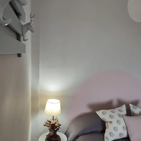 Miramar Apartment *